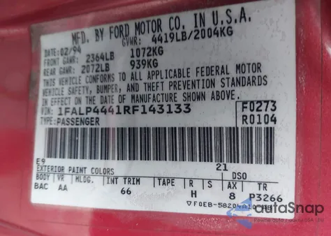 1994 Ford Mustang из США, поврежденный, VIN 1FALP4441RF143133